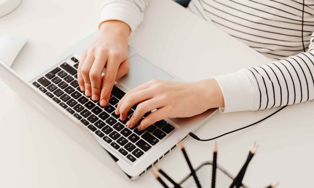 How to Automate Your Welcome Sequence in MailerLite (Without Feeling Techy)